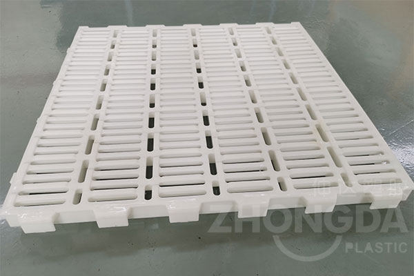 仲達塑膠塑料漏縫板采用什么材質(zhì)塑料？